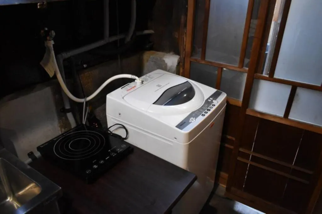 Villa 【利灸ゲストハウス】3 Mins Walk To Kyoto Station! Unique House！ Japan