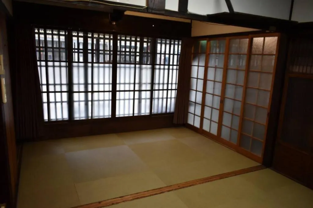 Villa 【利灸ゲストハウス】3 Mins Walk To Kyoto Station! Unique House！