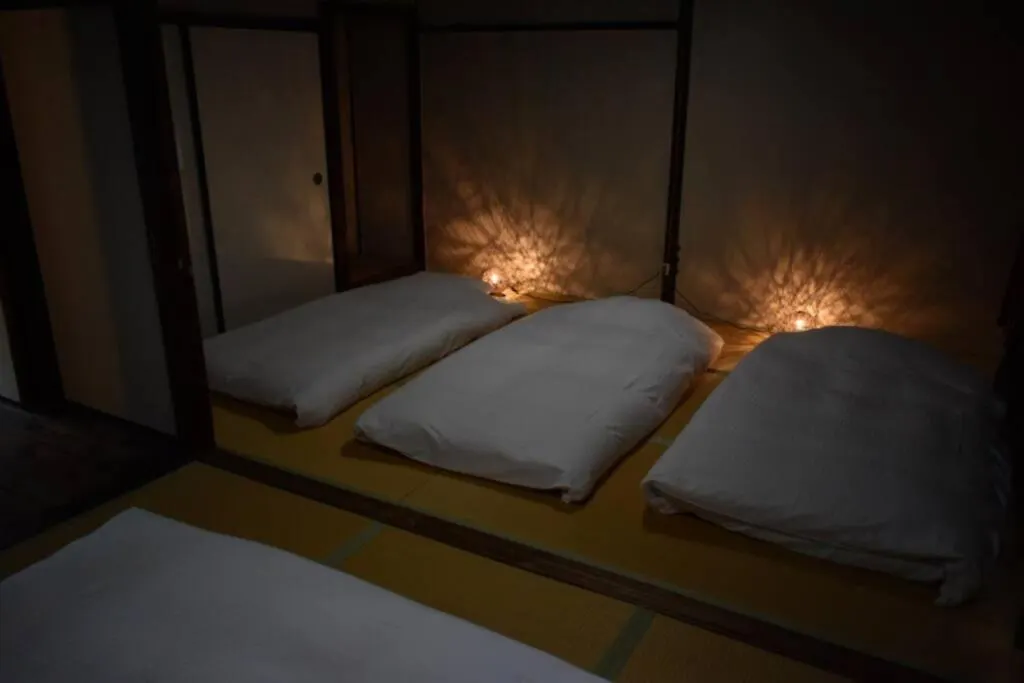 【利灸ゲストハウス】3 Mins Walk To Kyoto Station! Unique House！ 0*,