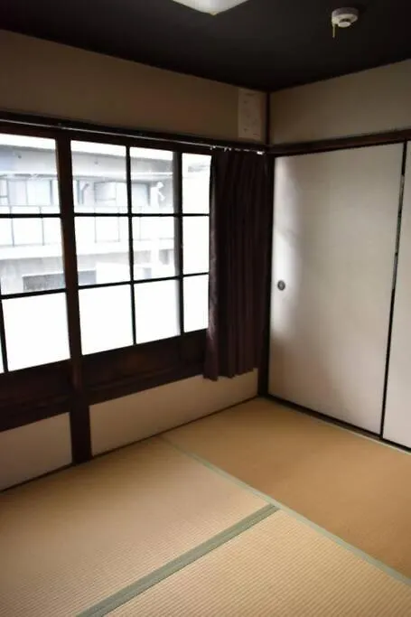 【利灸ゲストハウス】3 Mins Walk To Kyoto Station! Unique House！